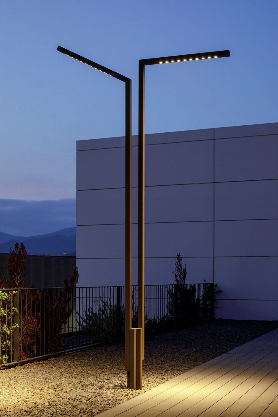 Modern Led Aydınlatma Direği